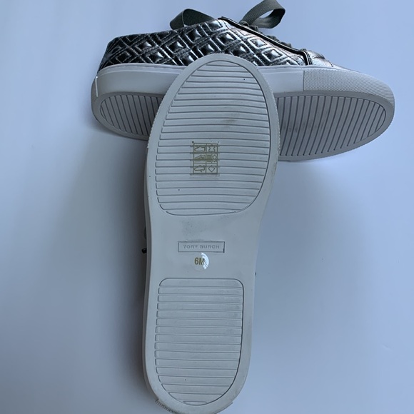 Tory Burch Women’s Low-Top Leather Upper Sneakers - Picture 6 of 9